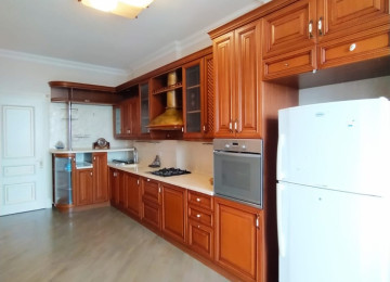 Nəsimi rayonu Həsən Əliyev küçəsi Tibb Universiteti