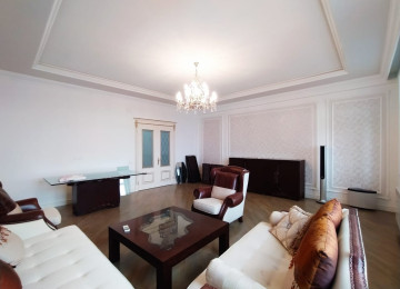 Nəsimi rayonu Həsən Əliyev küçəsi Tibb Universiteti