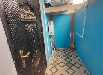 Bine safxoz 218 nomreli mektebin arxasinda 1 otaqli heyet