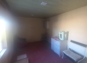 Hovsan puta xeyalar adasi deyilen erazide 4 sotda 2 otaq