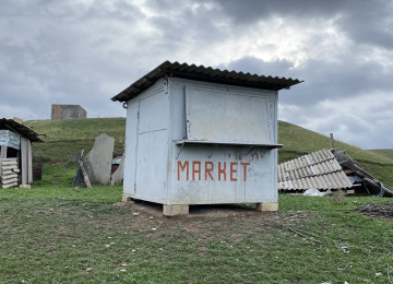 Video və şəkillərdə gördüyünüz bu yataq satılır. Yataq Şəki