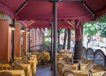 zontiklerin qurasdirilmasi 4x4 zontiklərin quraşdırılması