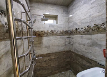 TECİLİ Abseron Rayon Saray qesebesinde alimler binanın