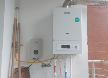 Xətai metrosunun cixişindan Bulvar istiqamətinde yeni