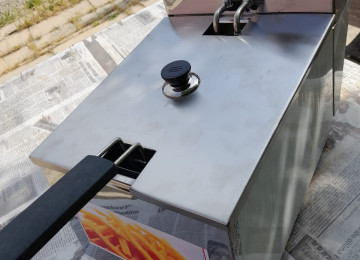 Yerli istehsalımız və ya xaricdən istəyə uyğun sifarişlərlə