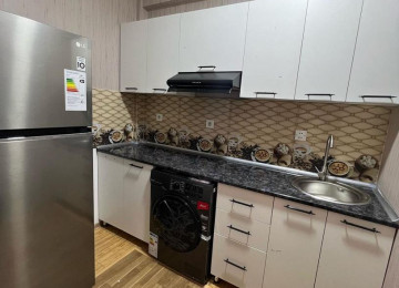 Masazır Qurtuluş 93də tamtəmirli əşyalı mənzil satılır 2