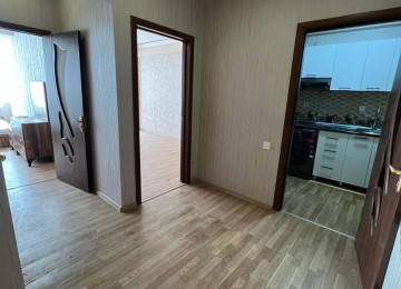 Masazır Qurtuluş 93də tamtəmirli əşyalı mənzil satılır 2