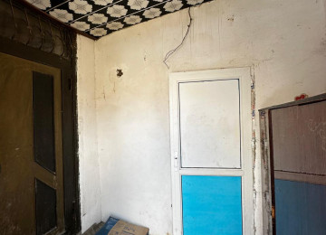 Mehemmedli qed.esas yoldan 160 metr arali 2 sotda 100 kvm.3