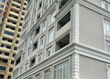 Şərifzadə küçəsində, 2 saylı Tibb Kolleci ilə üzbəüz,