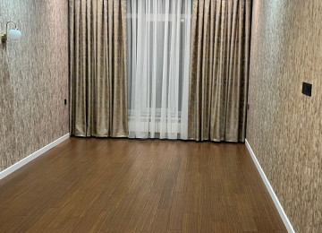 Şərifzadə küçəsində, 2 saylı Tibb Kolleci ilə üzbəüz,