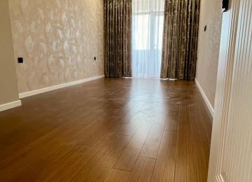 Şərifzadə küçəsində, 2 saylı Tibb Kolleci ilə üzbəüz,