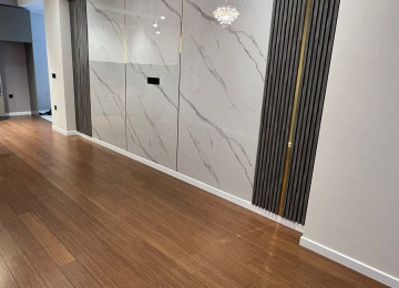 Şərifzadə küçəsində, 2 saylı Tibb Kolleci ilə üzbəüz,