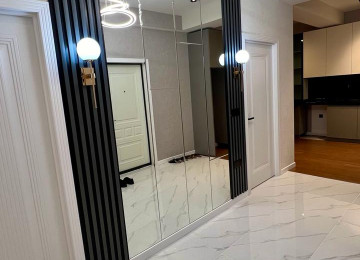 Şərifzadə küçəsində, 2 saylı Tibb Kolleci ilə üzbəüz,