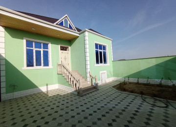 Zabrat qes.Kerpic zavod yolu 118 A marşrutdan 300 metr