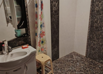 9-cu mikrorayonda 3 otaqlı tam əşyalı mənzil Lahiyə: - Yeni