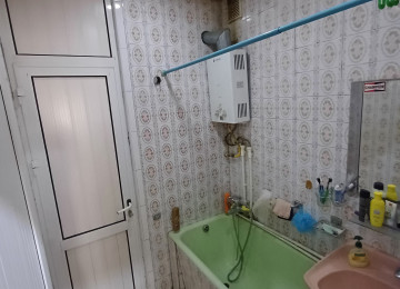 3-cü mikrorayonda 3 otaqlı mənzil Mərtəbə: - 3/5 Sahəsi: -