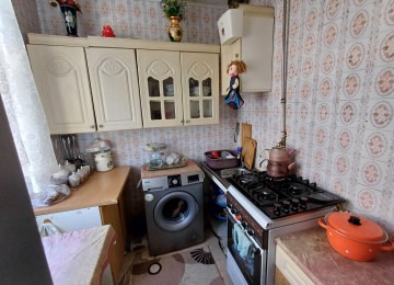 3-cü mikrorayonda 3 otaqlı mənzil Mərtəbə: - 3/5 Sahəsi: -