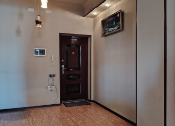 9-cu mikrorayonda 3 otaqlı tam əşyalı mənzil Lahiyə: - Yeni