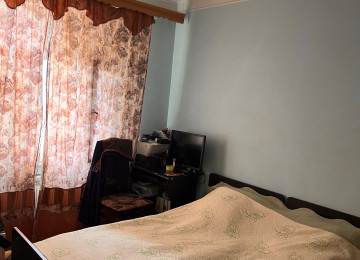 Həzi Aslanov, Gəncə prospektində təmirli 3 otaqlı mənzil