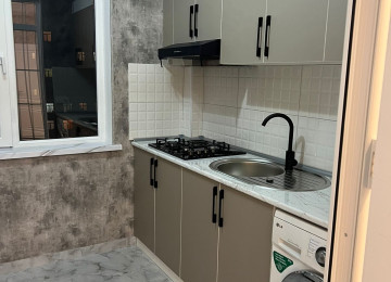 Xlrdalan H.Eliyev parkl uzbeyuz 2 otaq hersarayetnen 55kv