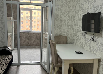 Xlrdalan H.Eliyev parkl uzbeyuz 2 otaq hersarayetnen 55kv