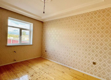 Abseron rayon Ceyranbatan qes araz marketin arxasında