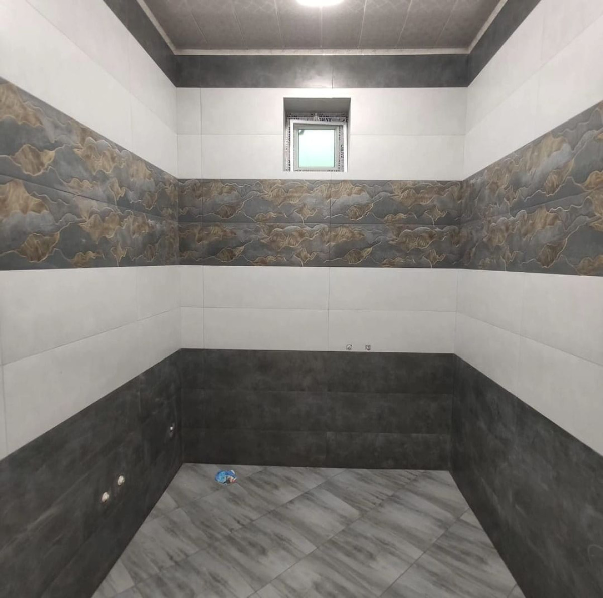 heyet evi Suraxanı rayonu Hövsan qes. maşın bazarın arxasında 2 sotun