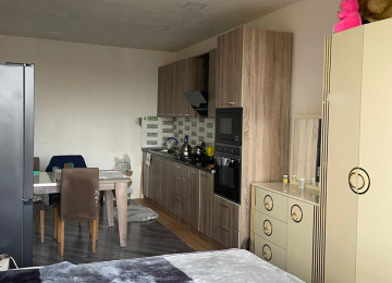 Xlrdalan 2 otaq menzil kiraye verlir 61kv 14 Mertebeli