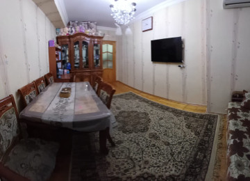 ÜSTÜ BETON MONALİT YAŞAYIŞ SAHƏSİ QANUNİ MƏNZİL LİFT QAPIYA