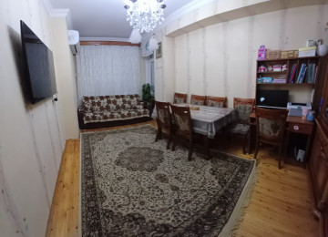 ÜSTÜ BETON MONALİT YAŞAYIŞ SAHƏSİ QANUNİ MƏNZİL LİFT QAPIYA