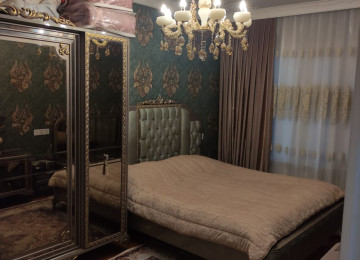 8-ci kilometrdə 5 otaqlı mənzil Lahiyə: - Leninqrad