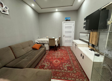 Yeni Zığ Yaşayış kompleksində 2 otaqlı təmirli mənzil