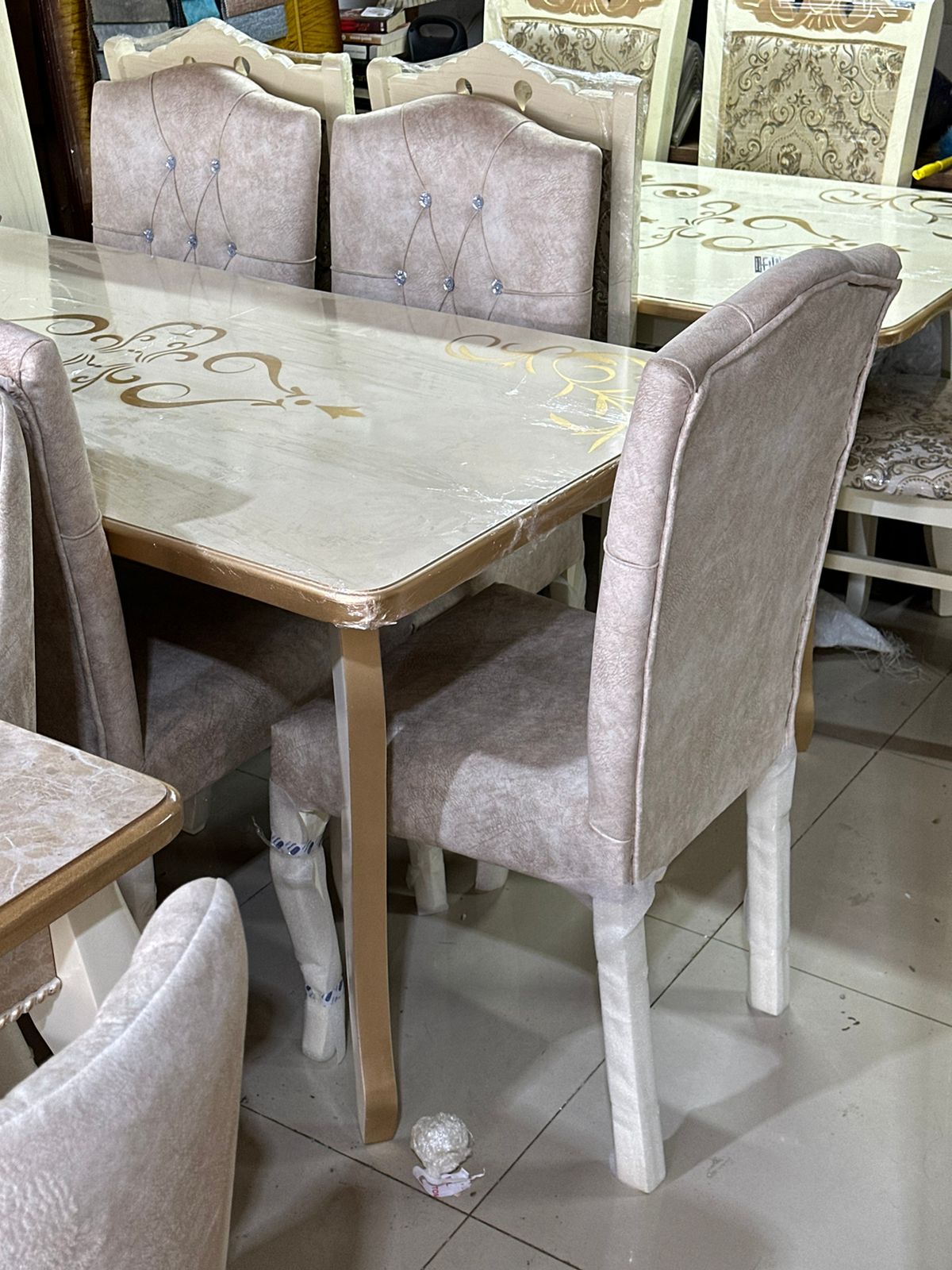 Masa və oturacaq Fabrik istehsalı Anbardan birbaşa satış