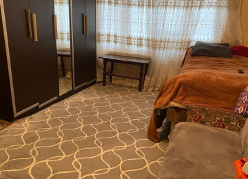 Gəncə prospektində 9 mərtəbəli leninqrad layihəli binanın