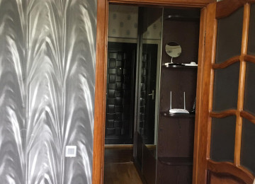 1 otaqlı mənzil axtaranların nəzərinə! Şəhərin sakit