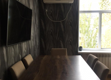 1 otaqlı mənzil axtaranların nəzərinə! Şəhərin sakit