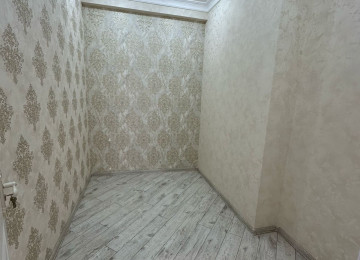 MASAZIR DAİRƏSİNDƏ APLUS MARKETİN BİNASINDA. MASAZIRIN