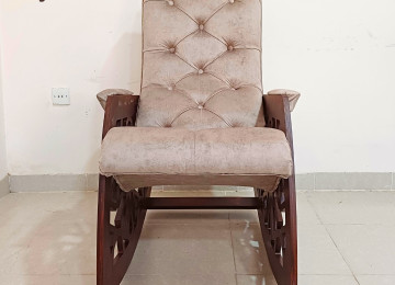 Yeni model E-ŞƏBƏKƏ yellənən kreslo modelini ilkin