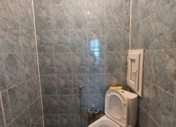 Xlrdalada 2 otaq radnoy 86kv teze bazarln yanl 12 Mertebeli