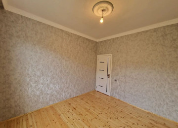 Abşeron ceyranbatanda TECİLİ iki mertebe altı grajlı olan