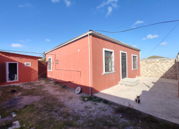 Mastaga qes.Cileger yasayis massivinde esas yoldan 800 metr