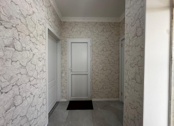 Məhəmmədli yolu əsas yola 100 metr mesafede yaxın 2,5 sot