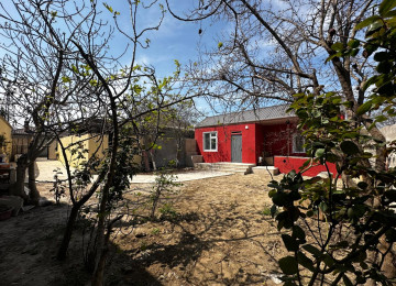 KURDEXANI yolu əsas yola 100 metr mesafede yaxın 3 sot 100