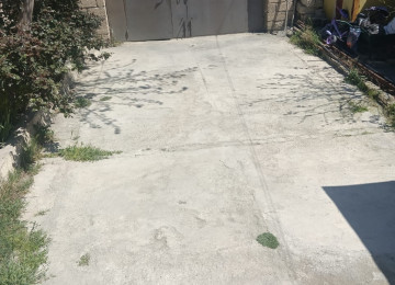 Ramani gulculuk marsrutdan 40 metr arali 2 sotda 130 kvm.4