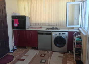 Ramani gulculuk marsrutdan 40 metr arali 2 sotda 130 kvm.4