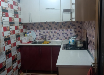 Ramani gulculuk marsrutdan 40 metr arali 2 sotda 130 kvm.4