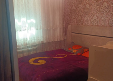 Ramani gulculuk marsrutdan 40 metr arali 2 sotda 130 kvm.4