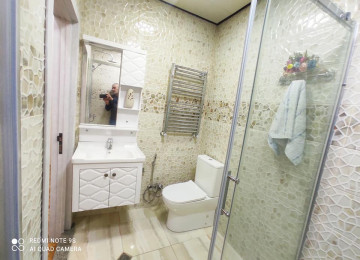 Qara Qarayev metrosuna yaxin . Kristal Apsheron Xezer