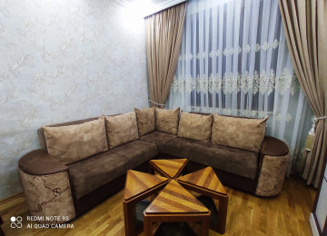 Qara Qarayev metrosuna yaxin . Kristal Apsheron Xezer