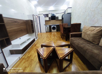 Qara Qarayev metrosuna yaxin . Kristal Apsheron Xezer